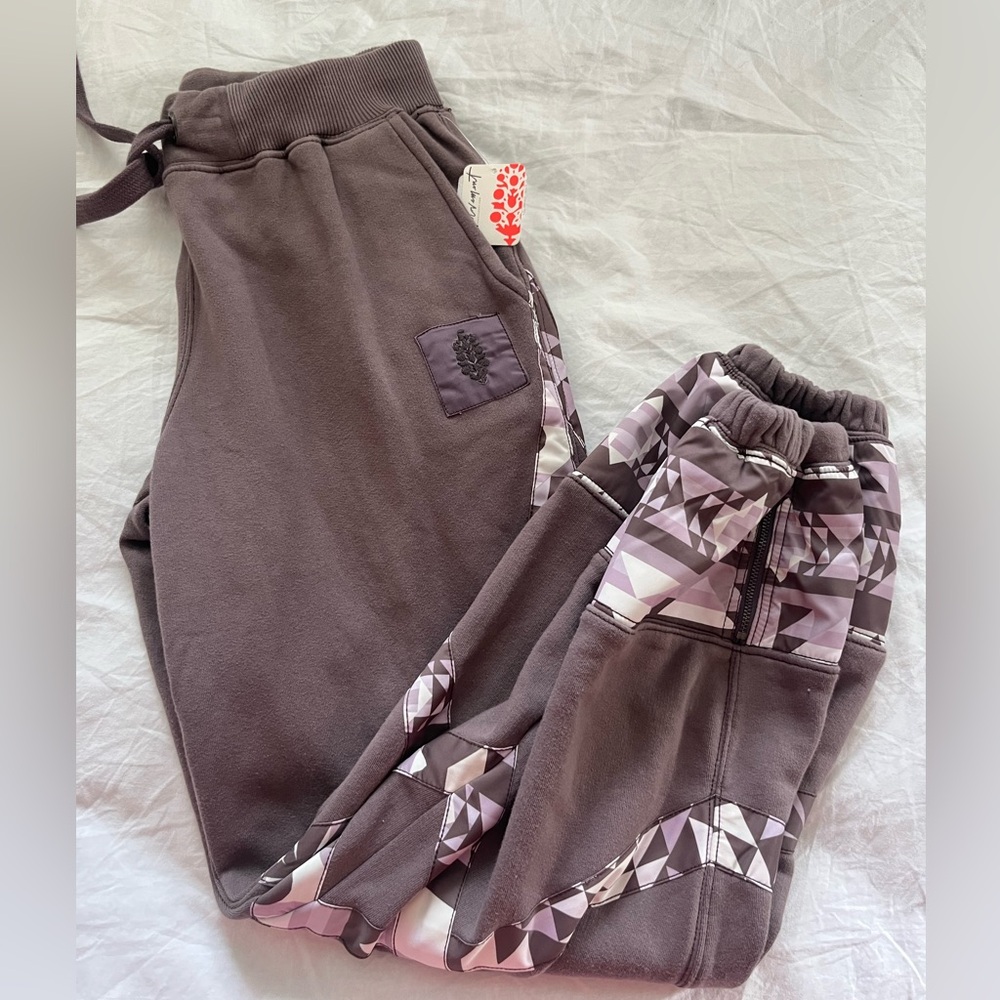 FP Movement by Free People Geometric Mauve Joggers - Picture 9 of 11